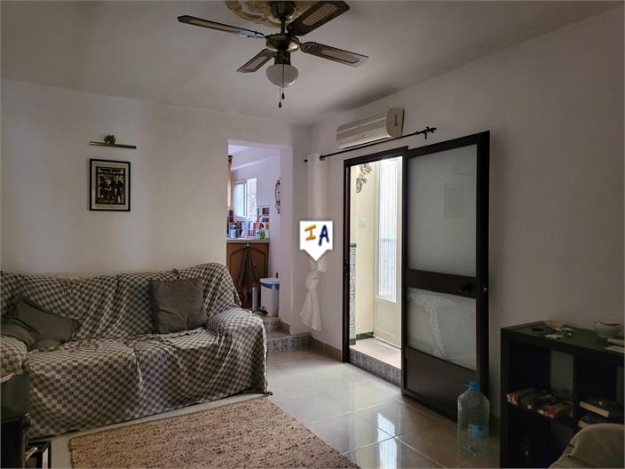 Image No.3-3 Bed House for sale