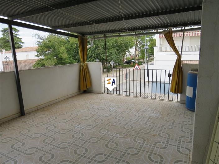 Image No.9-3 Bed House for sale