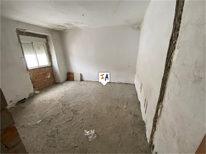 Image No.7-3 Bed House for sale