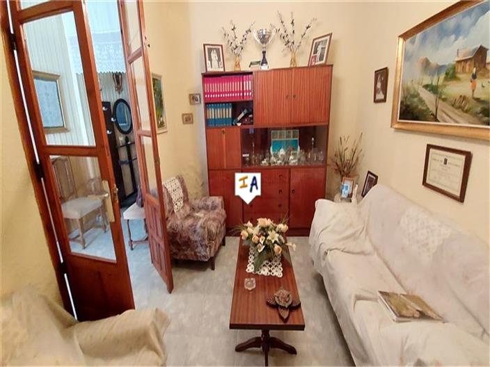 Image No.5-5 Bed House for sale
