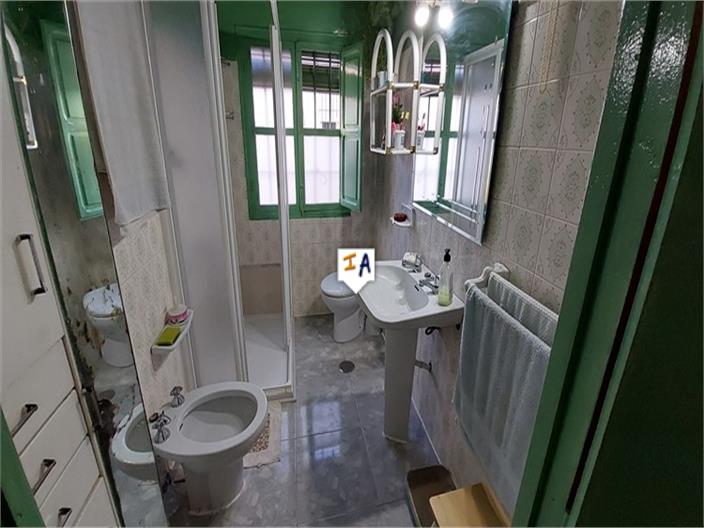 Image No.10-5 Bed House for sale