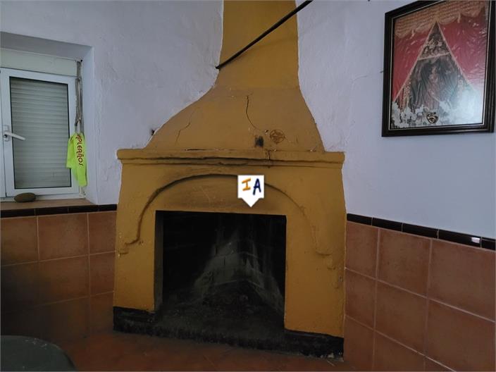 Image No.13-2 Bed Farmhouse for sale