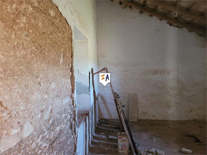 Image No.10-2 Bed Farmhouse for sale