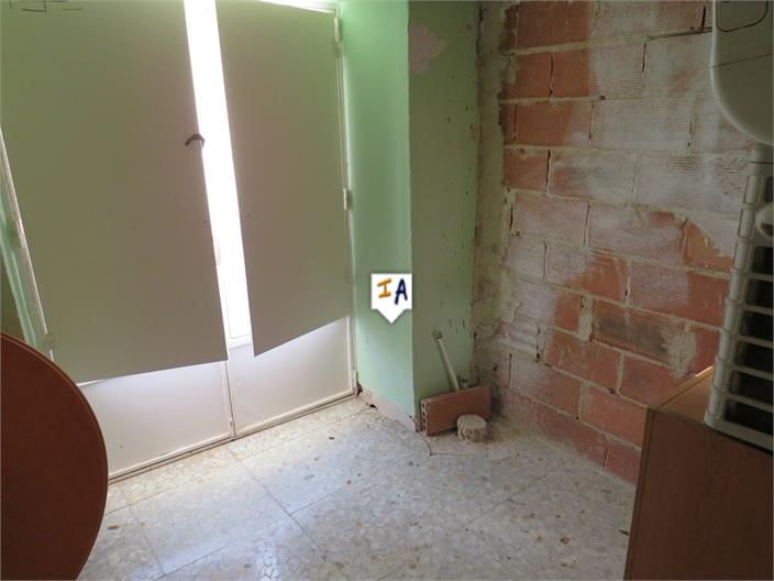 Image No.9-3 Bed House for sale