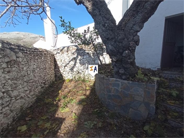 Image No.11-2 Bed House for sale