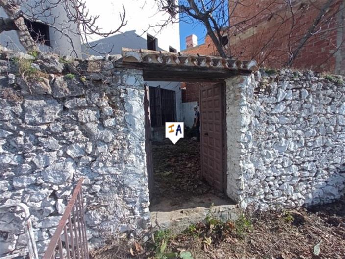 Image No.13-2 Bed House for sale