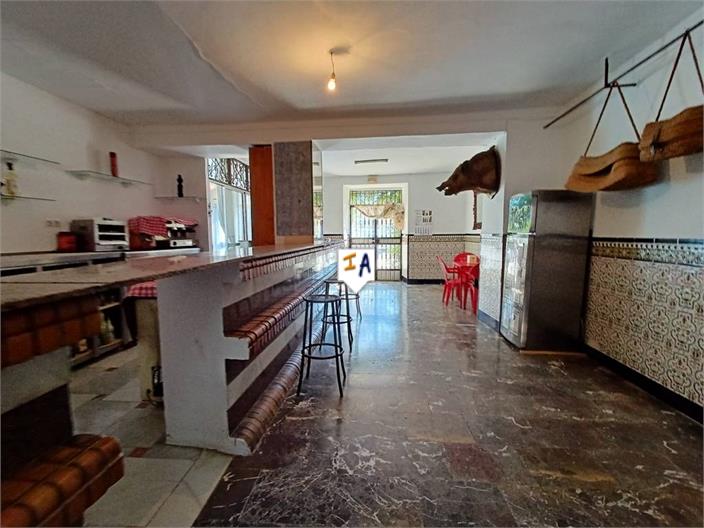 Image No.3-8 Bed Commercial for sale