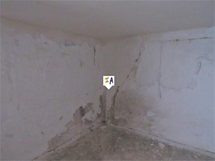 Image No.16-3 Bed House for sale