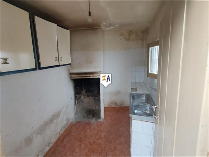 Image No.13-4 Bed House for sale