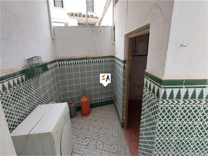 Image No.7-4 Bed House for sale