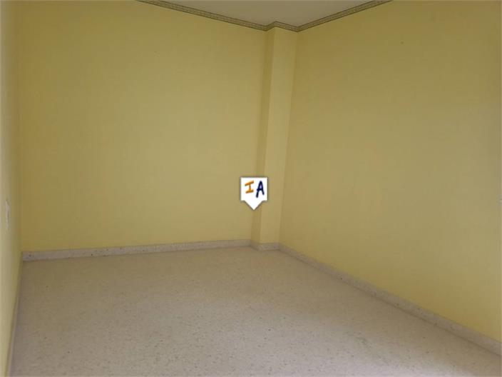 Image No.5-3 Bed Property for sale