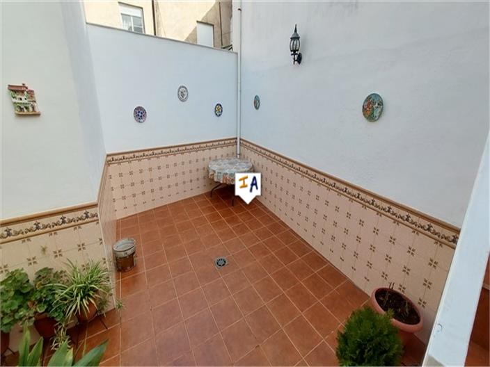 Image No.11-4 Bed House for sale