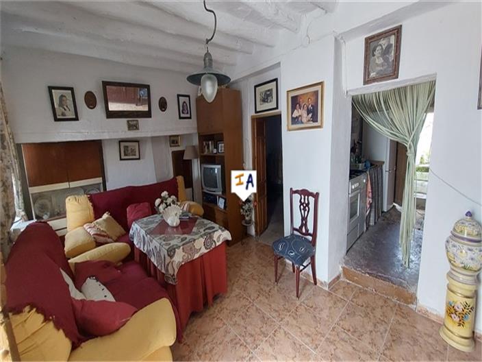Image No.4-3 Bed House for sale