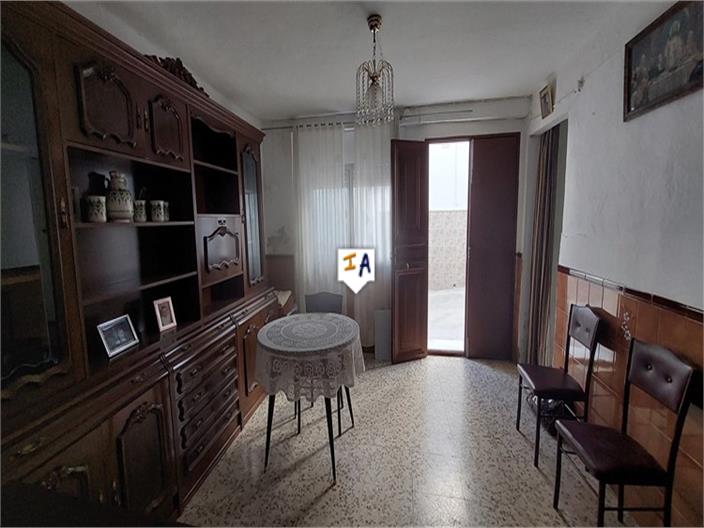 Image No.7-3 Bed House for sale