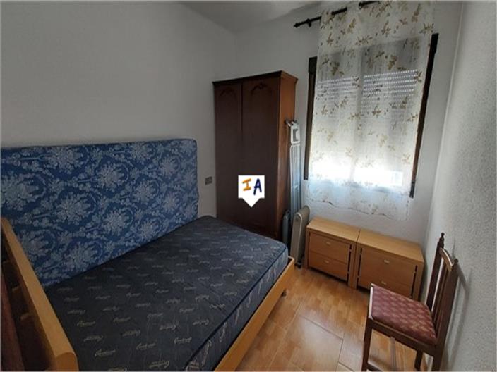 Image No.10-4 Bed Commercial for sale