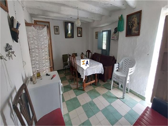 Image No.16-3 Bed Farmhouse for sale