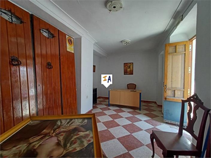 Image No.15-5 Bed House for sale