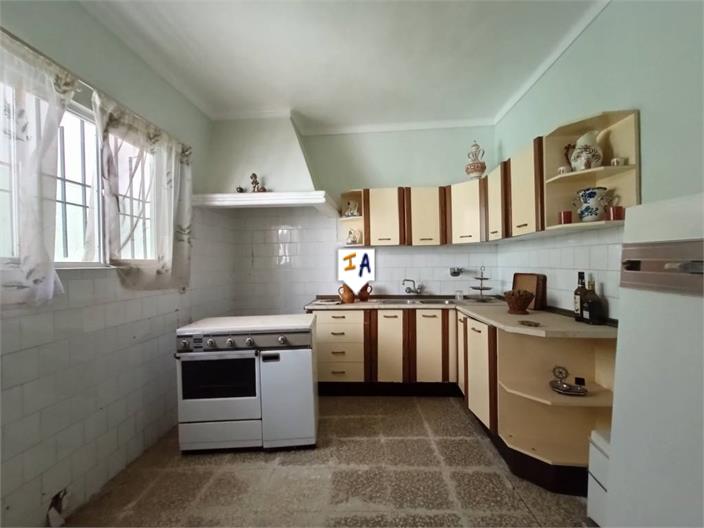 Image No.3-5 Bed House for sale