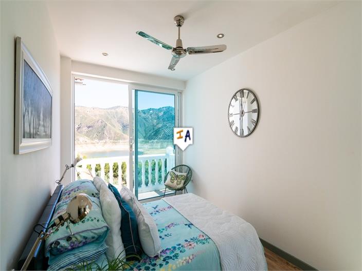 Image No.13-6 Bed Villa for sale