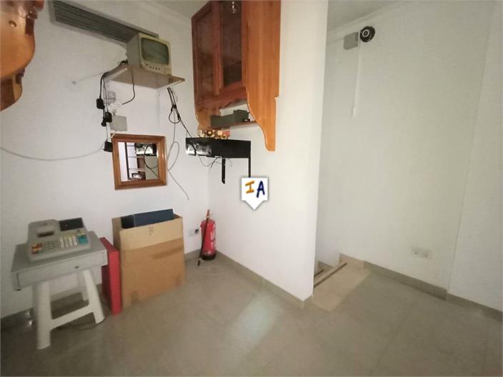 Image No.17-1 Bed Property for sale