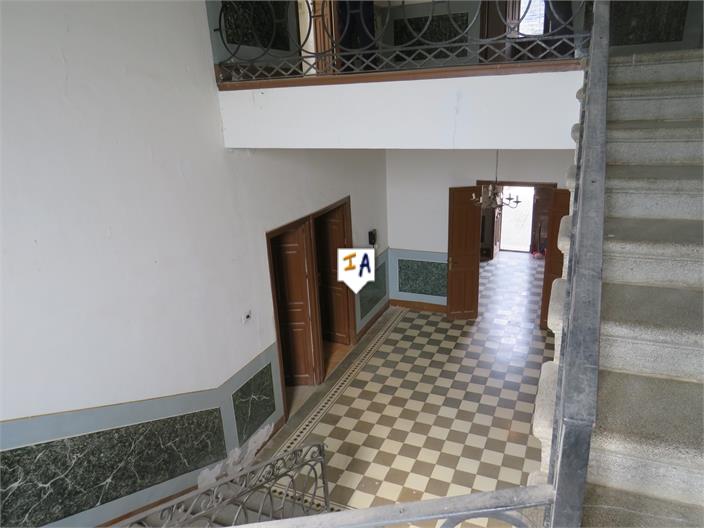 Image No.11-5 Bed House for sale