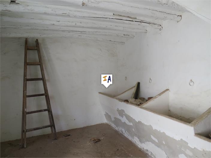 Image No.10-5 Bed House for sale