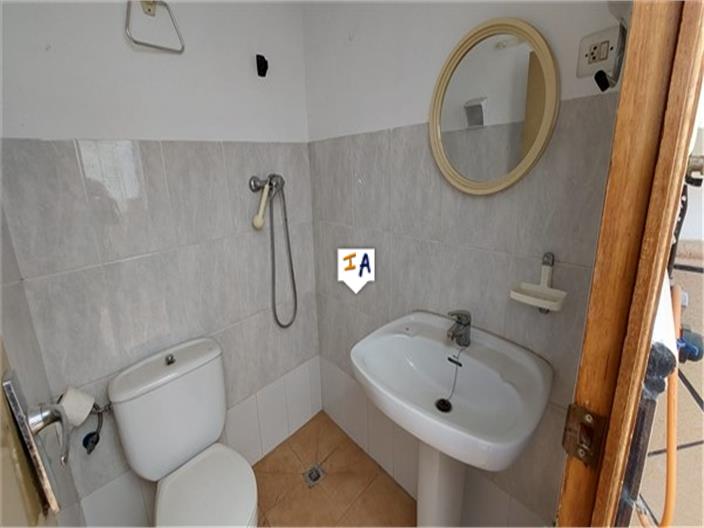 Image No.13-5 Bed House for sale