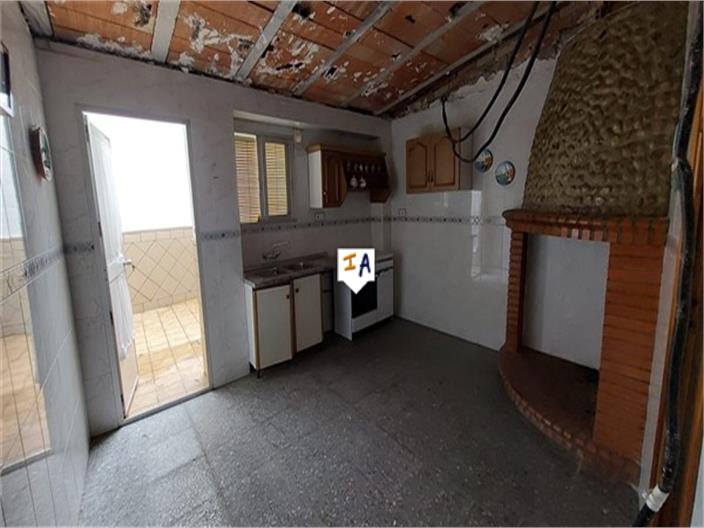 Image No.14-5 Bed House for sale