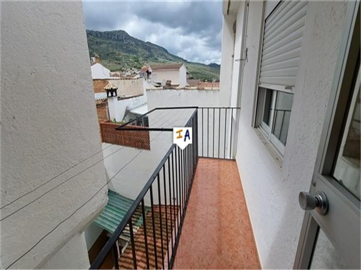 Image No.3-5 Bed House for sale