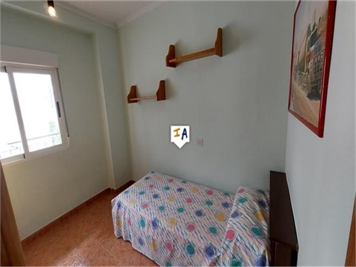 Image No.9-5 Bed House for sale