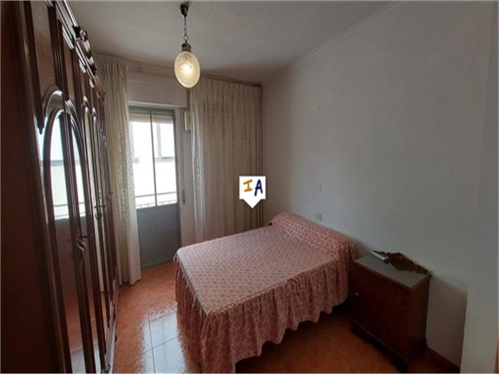 Image No.10-5 Bed House for sale