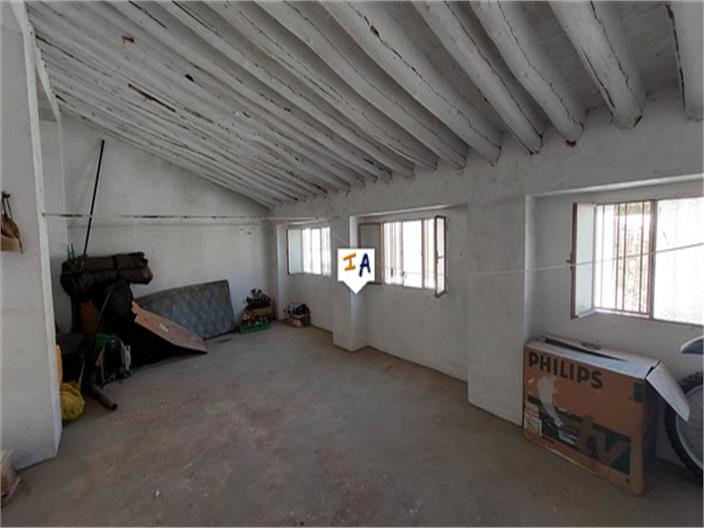 Image No.13-4 Bed House for sale