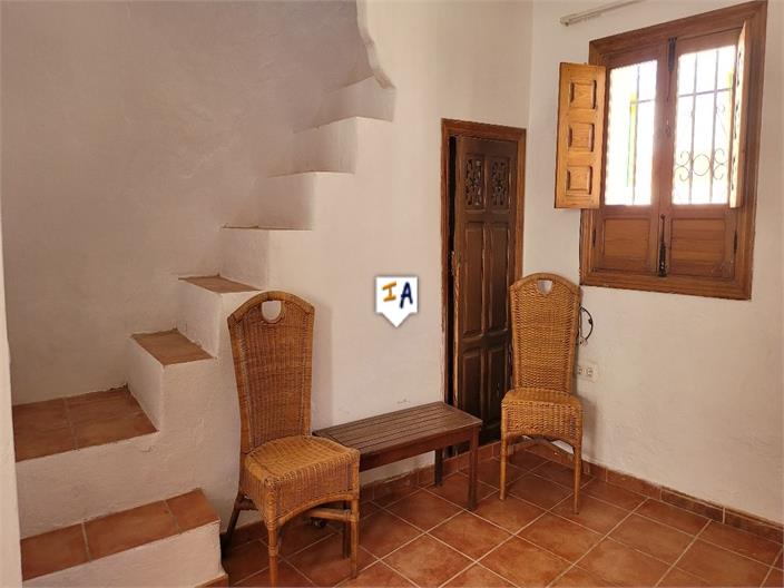 Image No.3-2 Bed House for sale