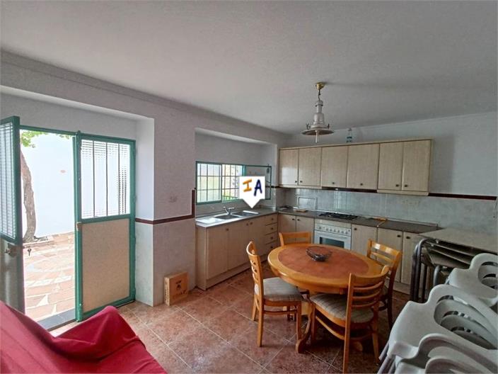 Image No.4-6 Bed Farmhouse for sale