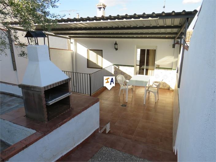 Image No.3-3 Bed House for sale