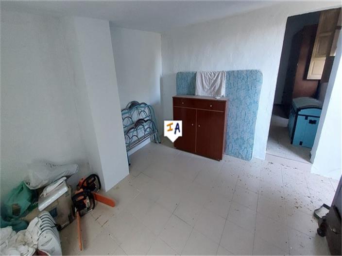 Image No.16-5 Bed Farmhouse for sale