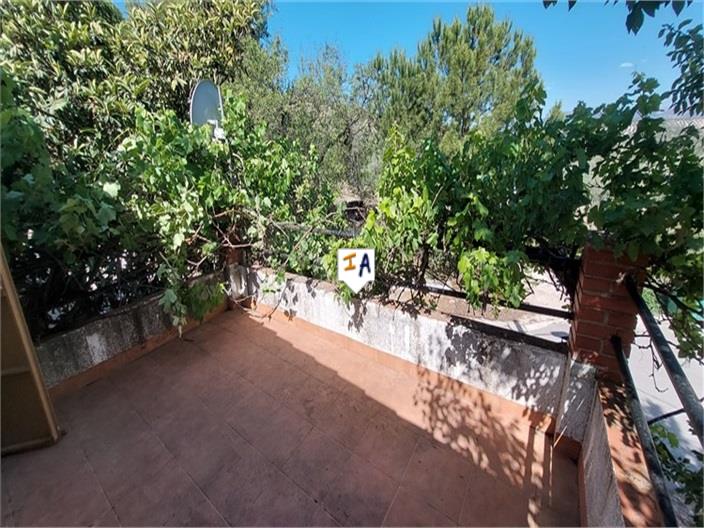 Image No.17-5 Bed Farmhouse for sale