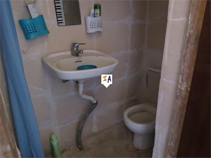 Image No.10-2 Bed House for sale