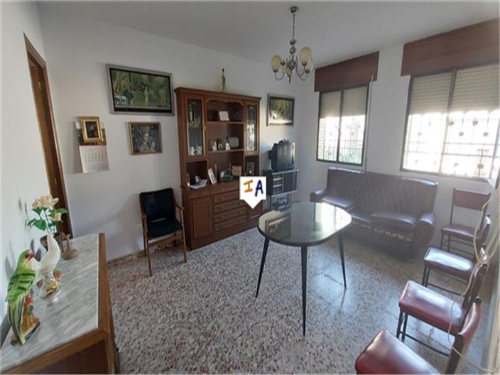 Image No.9-4 Bed Property for sale