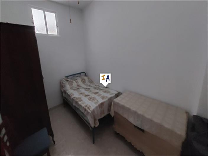 Image No.13-4 Bed House for sale