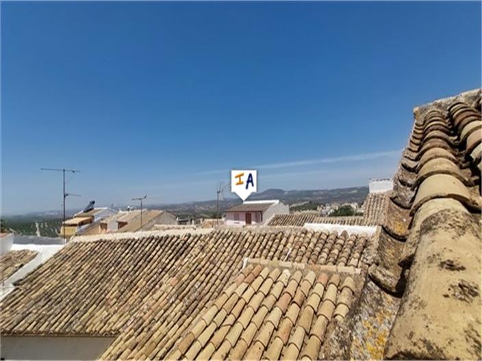 Image No.17-4 Bed House for sale