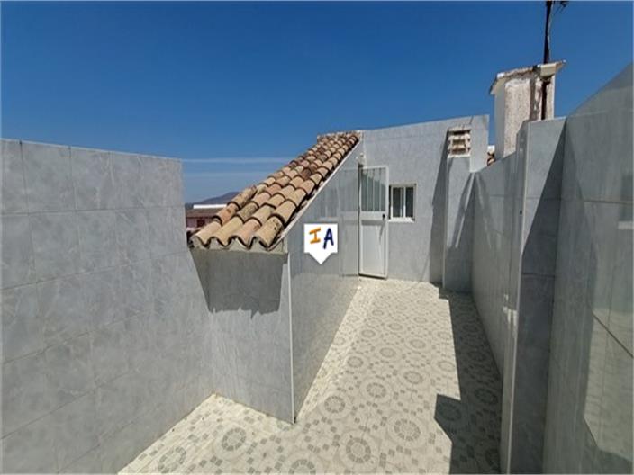 Image No.3-4 Bed House for sale