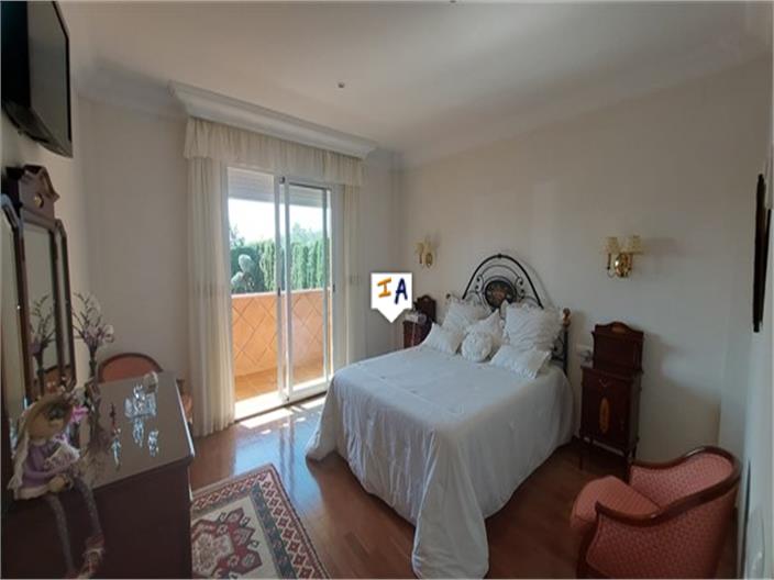 Image No.16-4 Bed Villa for sale