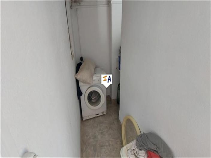 Image No.10-3 Bed House for sale