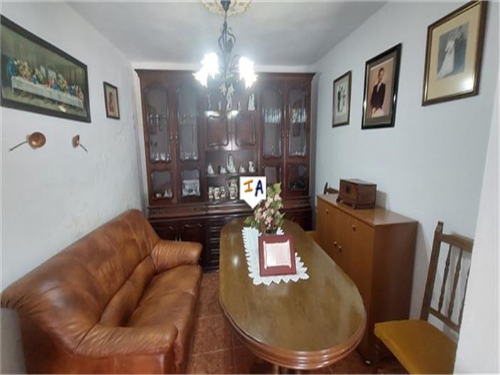 Image No.13-5 Bed House for sale