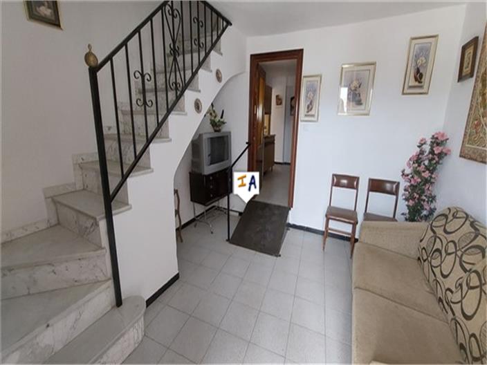 Image No.14-3 Bed House for sale