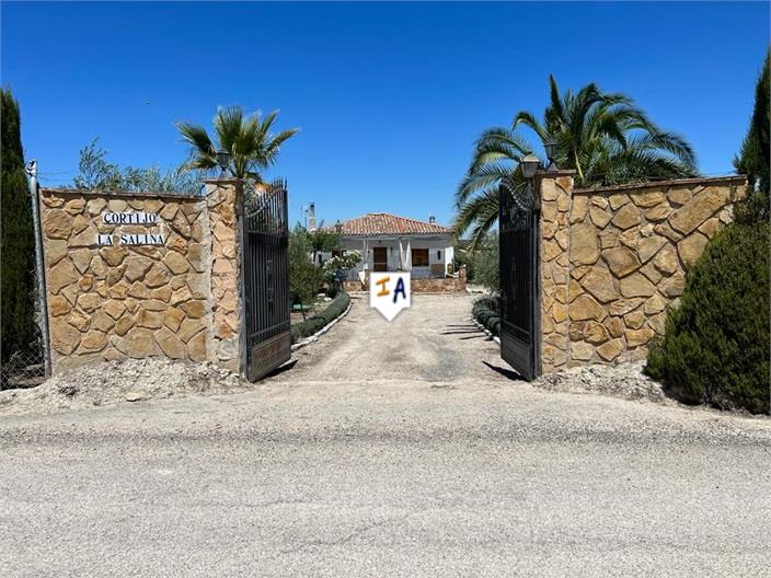 Image No.15-2 Bed Farmhouse for sale