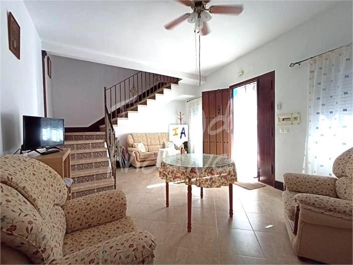 Image No.3-3 Bed House for sale