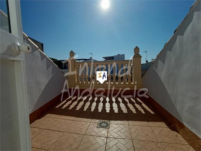 Image No.4-3 Bed House for sale