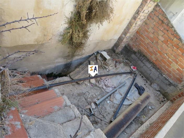 Image No.16-3 Bed House for sale